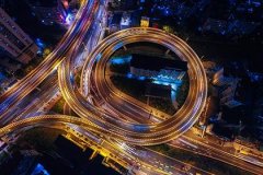 2025年农历二月出生的宝宝命运全解析